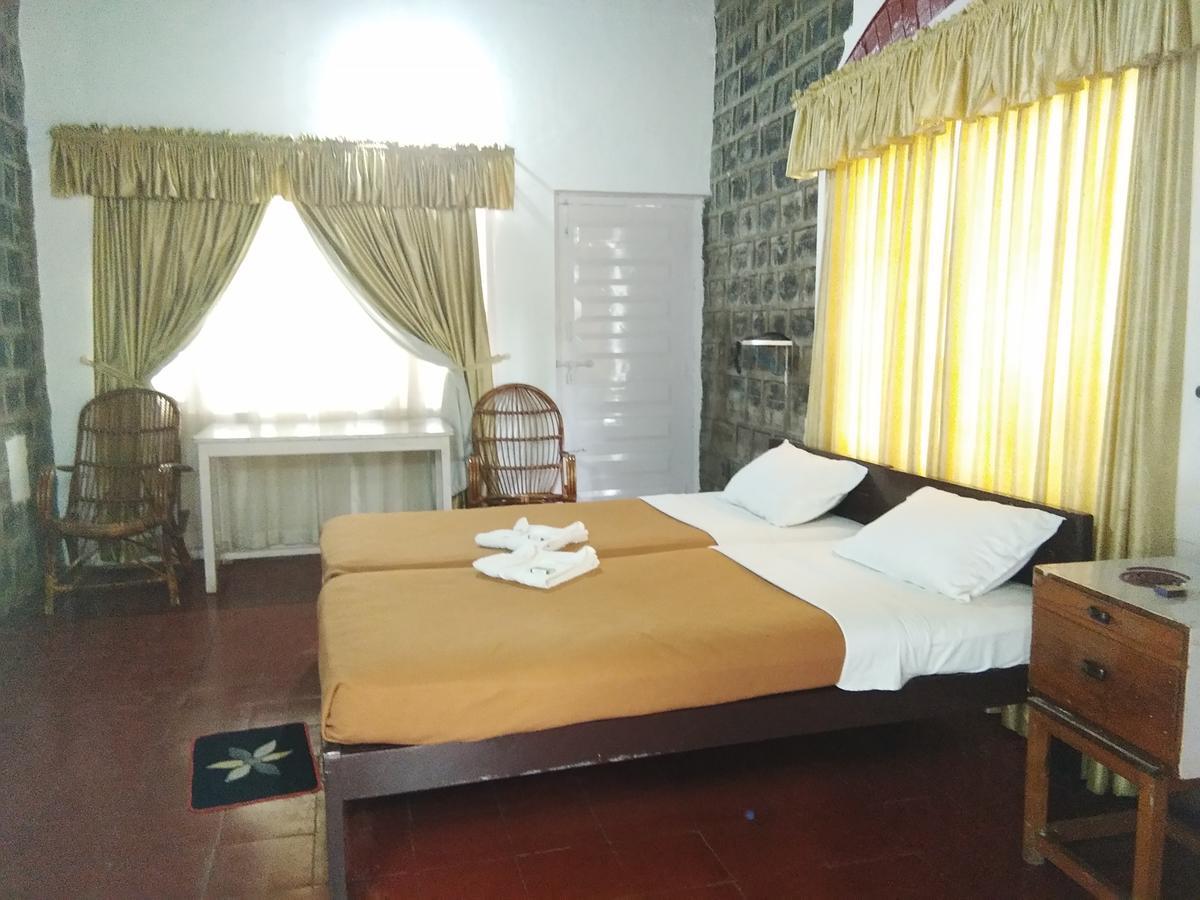 Blue Valley Jungle Resort Nilgiris ภายนอก รูปภาพ